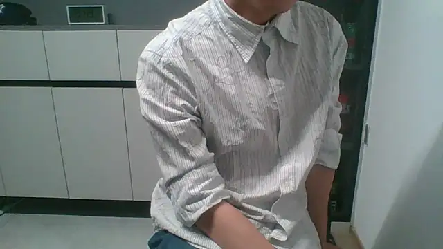 nole_china7 (Ask my age) - talk / fun / cum