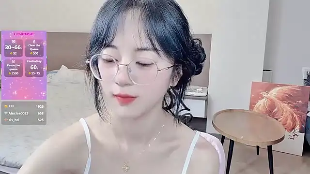 -ruoruo- (F teen) - 别的女人有我这么犟吗?离开若若谁给你添堵?