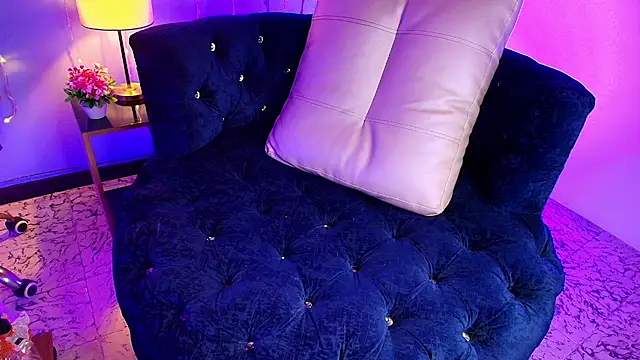 logan_adams27 (Ask my age) - SHOW CUM