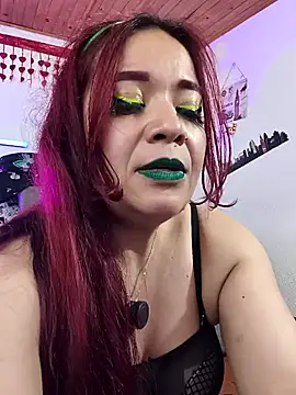 keila_j - Keila_j's free webcam - UK Sex Cams