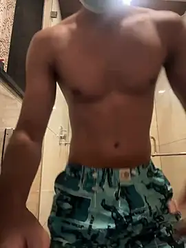 badboytom78 - BadBoyTom78's free webcam - UK Sex Cams