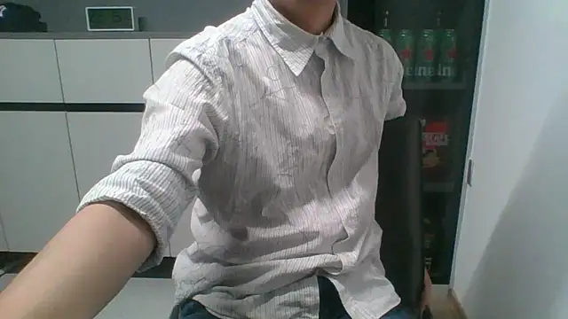 nole_china7 (Ask my age) - talk / fun / cum