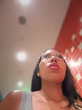 sheenabrooke - SheenaBrooke's free webcam - UK Sex Cams