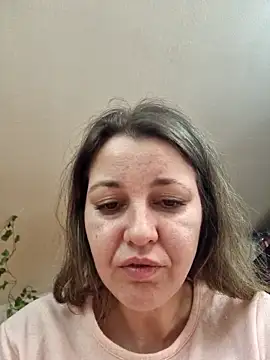 sweetmaddy888 (F milf) - Tease my kitty&get me naked :)