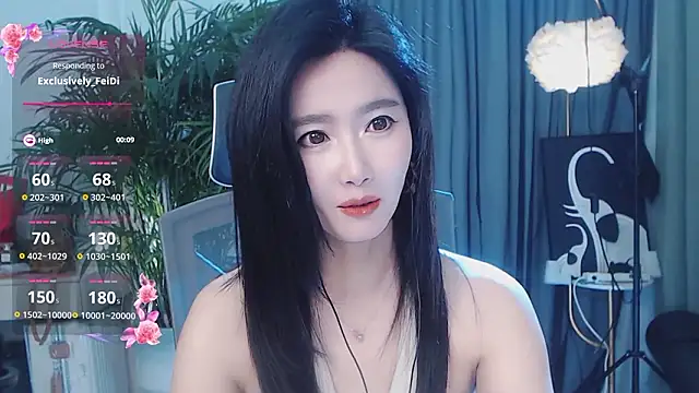 美女feifei-love在线直播