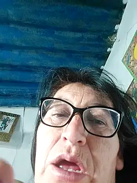 clarita_01 (F mature) - Balar desnuda 😋😋😋