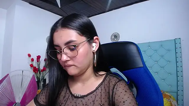 kathe-mills235 - Kathe-mills235's free webcam - UK Sex Cams