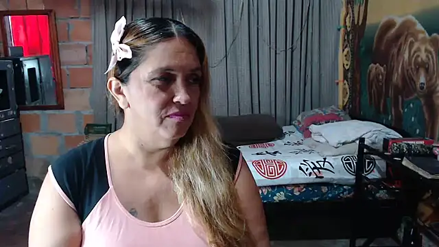 burbuja_y_caballero (G milf) - gargarta profunda y destruir 10 azotes