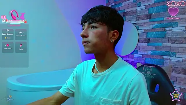 osamu_tay (M twink) - flash ass + spank ass x10