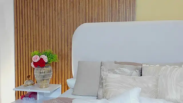 londrablush - LondraBlush's free webcam - UK Sex Cams