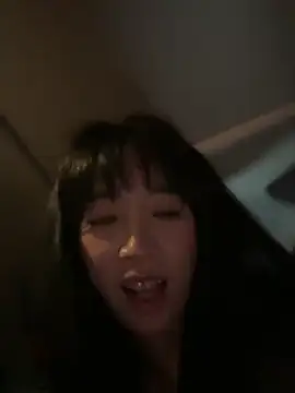 美女yourkeer在线直播