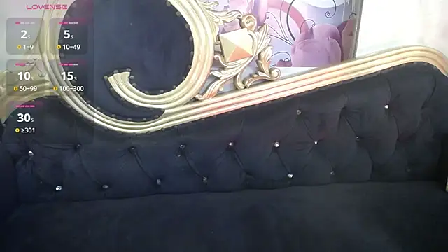 vayolettatto_bigass live sex cam