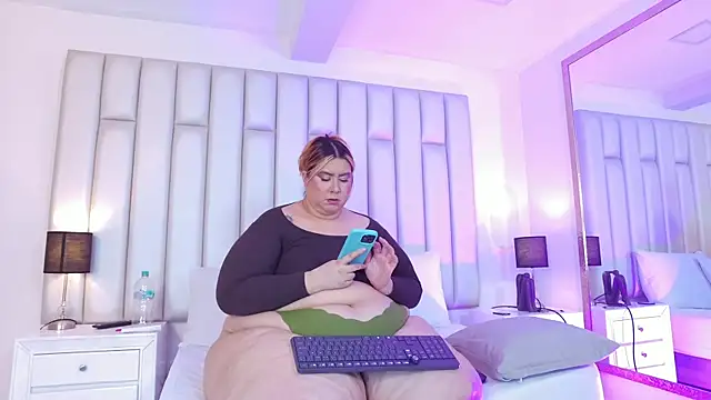 aandreaperez (F young) - SQUIRT IN YOUR FACE