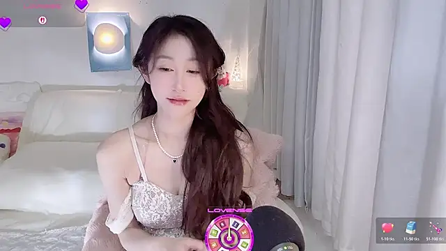 mistylana_ - Mistylana_'s free webcam - UK Sex Cams