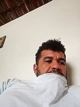 tarra122 Live Webcam on Stripchat