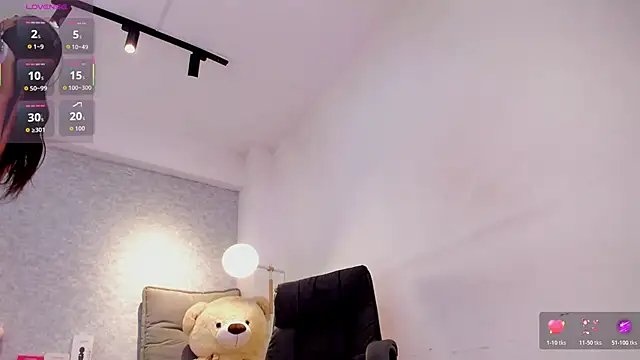 lily_cash1 (T young) - naked