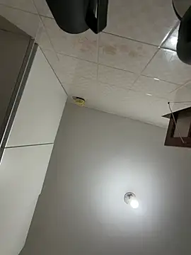 ana_lys (F young) - Masturbaçao