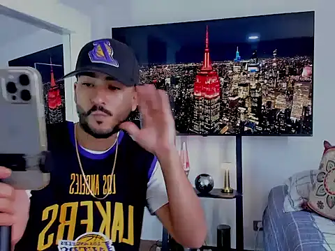 david__johnson372 webcam stripchat model stream image