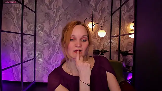 sarasubtlety - SaraSubtlety's free webcam - UK Sex Cams