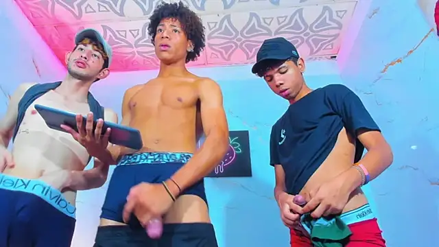 Spicy_guys live sex cam