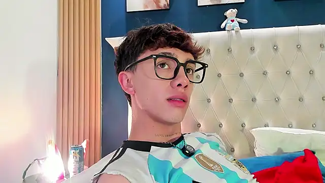 Tomy_Rox live sex cam