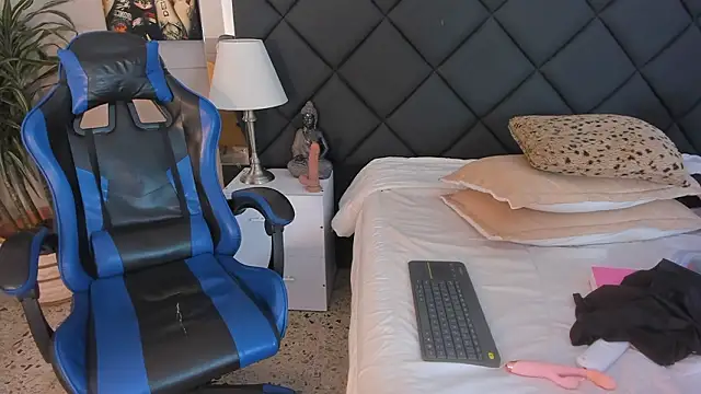 kai_storn - Kai_storn's free webcam - UK Sex Cams