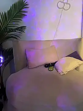 miafoxie_ (F young) - SECOND SQUIRT ON YOUR FACE!!