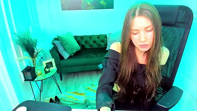 alicejertis - AliceJertis's free webcam - UK Sex Cams