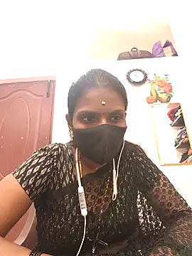 Tamil_Yalini12