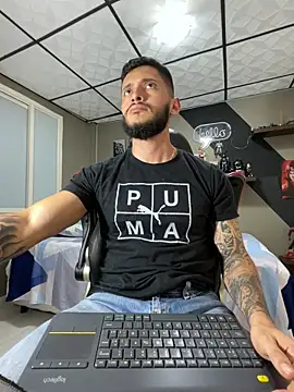 marcel_crawford96 (M young) - NAKED AND PLAY WITH MY DICK AND ASS