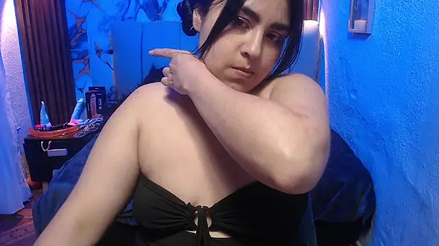 lehia_285 (F teen) - tres dildos en mi pussy ♥