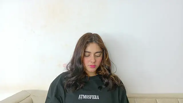 natalia_aguirre1 - Natalia_aguirre1's free webcam - UK Sex Cams