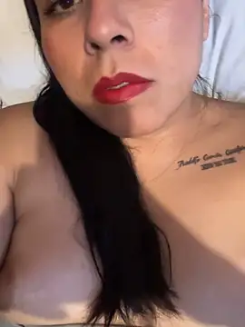 judquinolve20 (F young) - Hoy quiero romperla papis