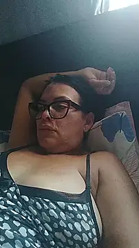 xoticxenax (F milf) - double penetration con squir🍆💦🍆🔥🌡💋