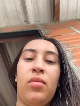 Webcam Model (RAKEL37)  is live.Free join now!