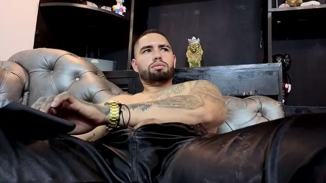 matteosantos - Matteosantos's free webcam - UK Sex Cams