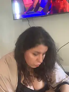 holyeroticss Live Webcam on Stripchat