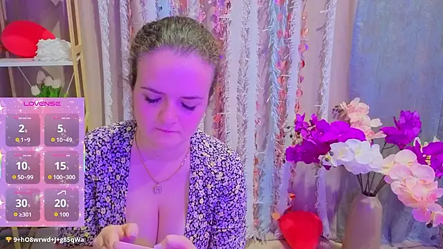 luisa_rosee - Luisa_Rosee's free webcam
