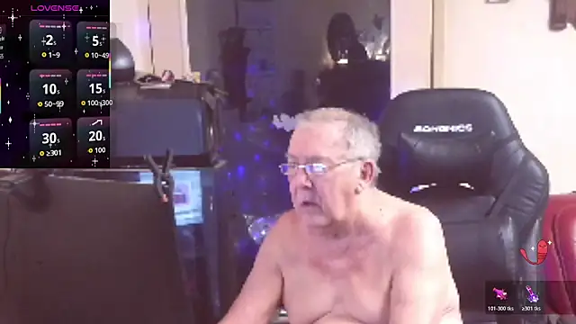 bebitzu (M grandpa) - naked 10 min