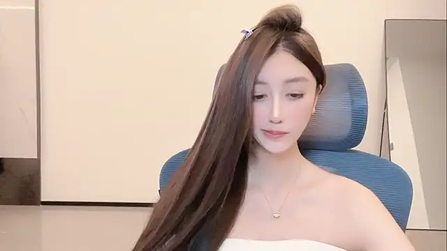 melody-11 - Melody-11's free webcam - UK Sex Cams