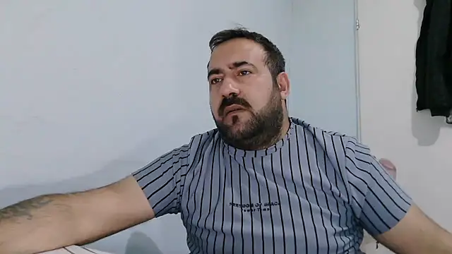 mio_jaks (Ask my age) - Does anyone want sperm? :wanker: