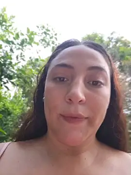 vickyhoult (F young) - Let's fuck in the park - Show Cum