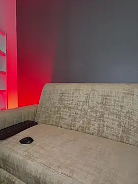 carolina_novoa (F milf) - Spanking my ass 🍑