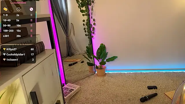 lella_ryann_ - Lella_Ryann_'s free webcam - UK Sex Cams