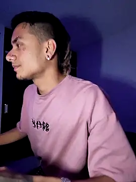 badfuckpussyhardcore - BADFUCKPUSSYHARDCORE's free webcam - UK Sex Cams