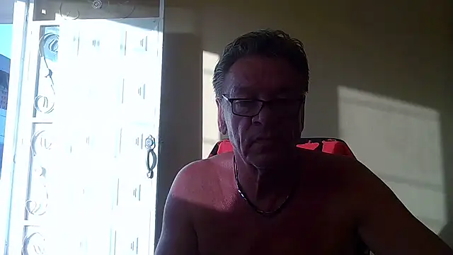 unique_x_perience - Unique_X_perience's free webcam - UK Sex Cams