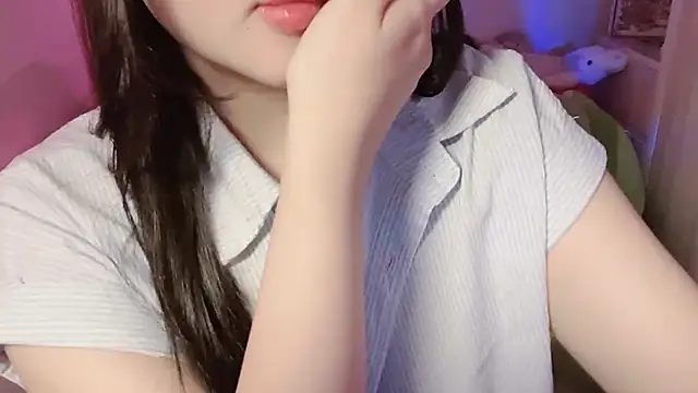 bechinh_lee - BeChinh_Lee's free webcam - UK Sex Cams