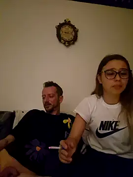 raducori (Ask my age) - Sex