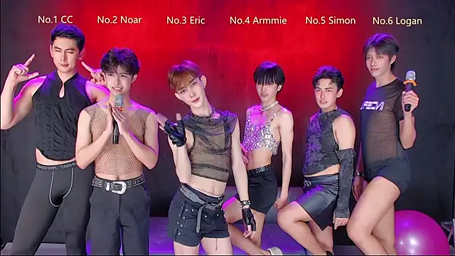 queen-vibe - Queen-Vibe's free webcam - UK Sex Cams