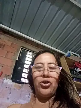 Webcam Model (Salome_69)  is live.Free join now!